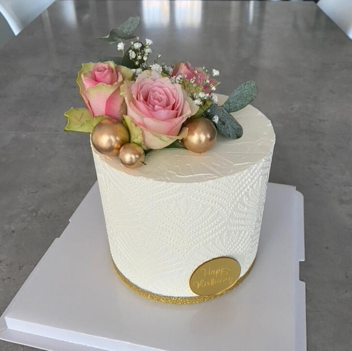 Layer cake d&#39;anniversaire (12 parts)